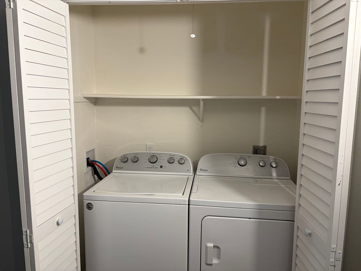 Riverside Apartment: 3957 Pierce Street