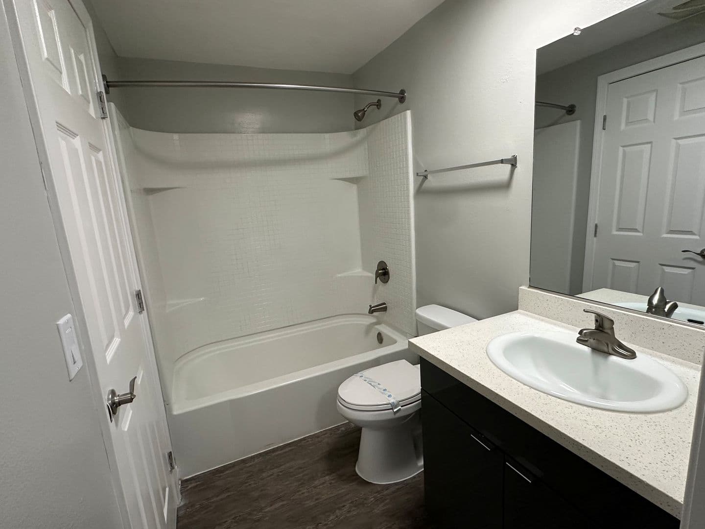 Santa Ana Apartment: 811 S. Fairview