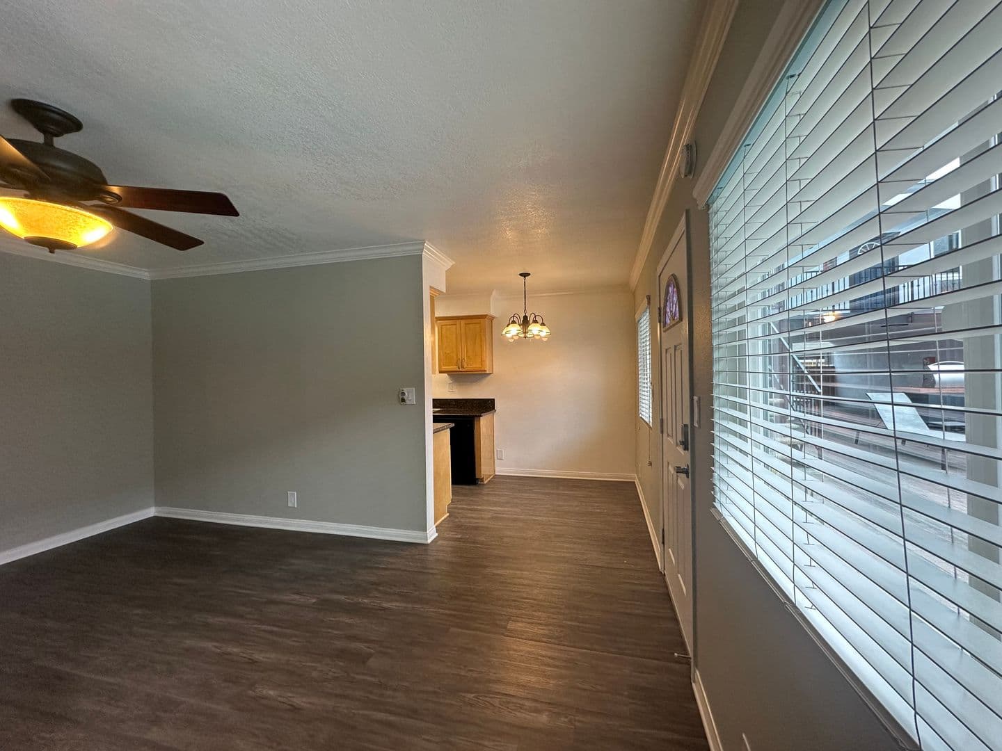 Paramount Apartment: 15940 Indiana Avenue
