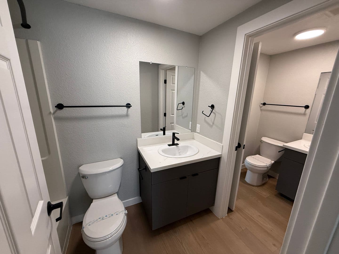Santa Ana Apartment: 811 S. Fairview