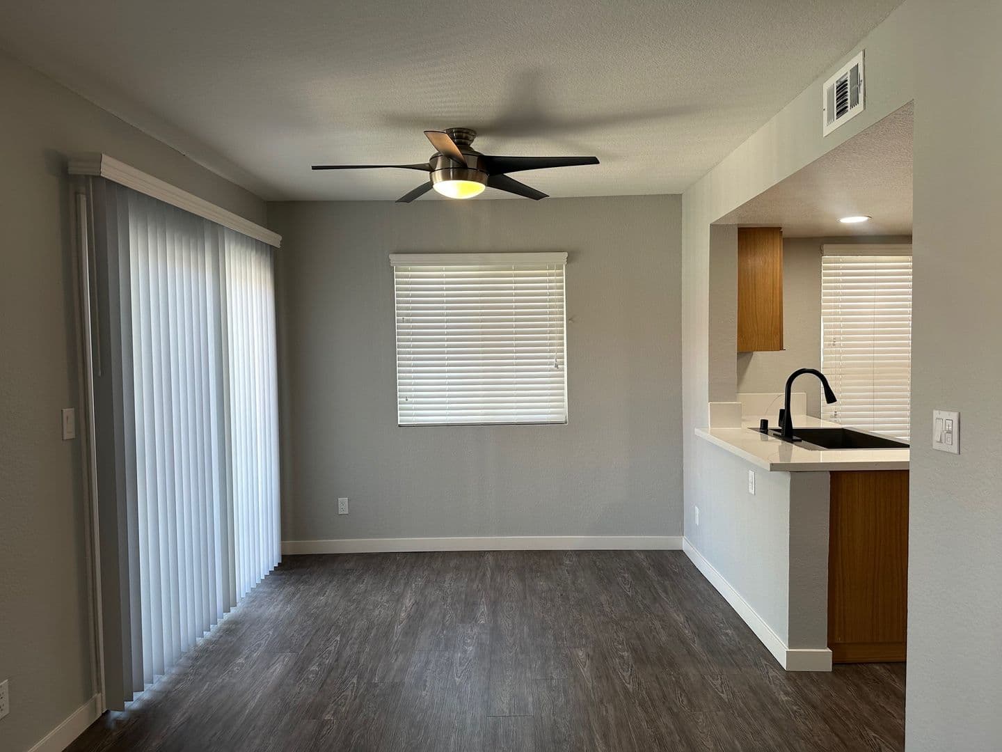 Riverside Apartment: 3957 Pierce Street