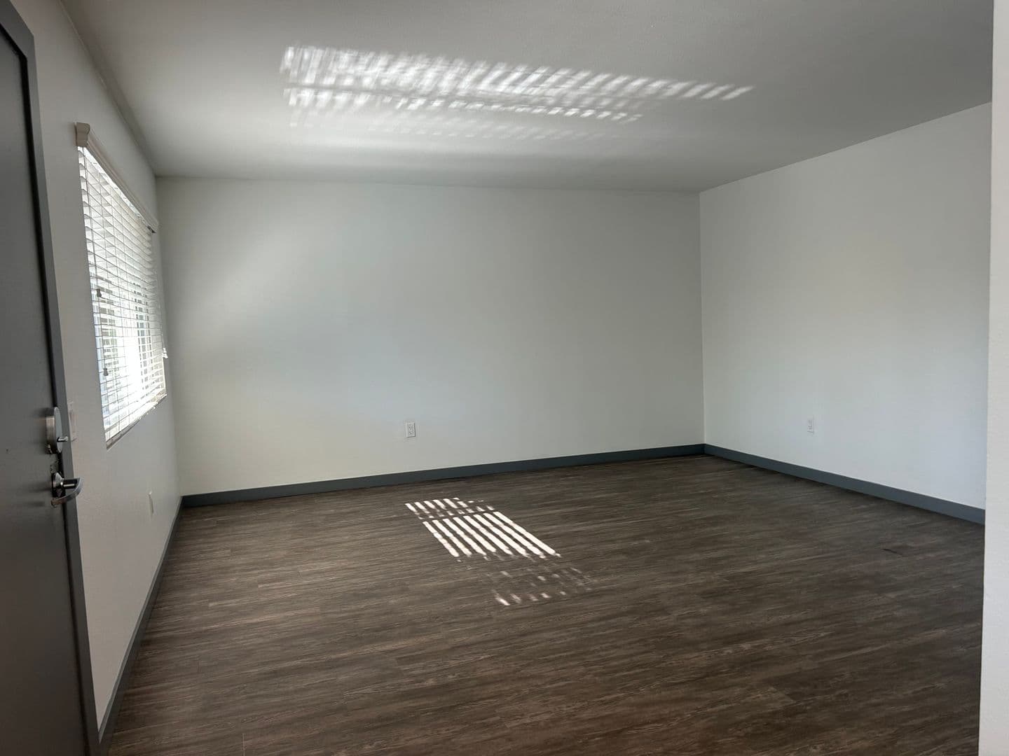 Fullerton Apartment: 2656 Associated Road