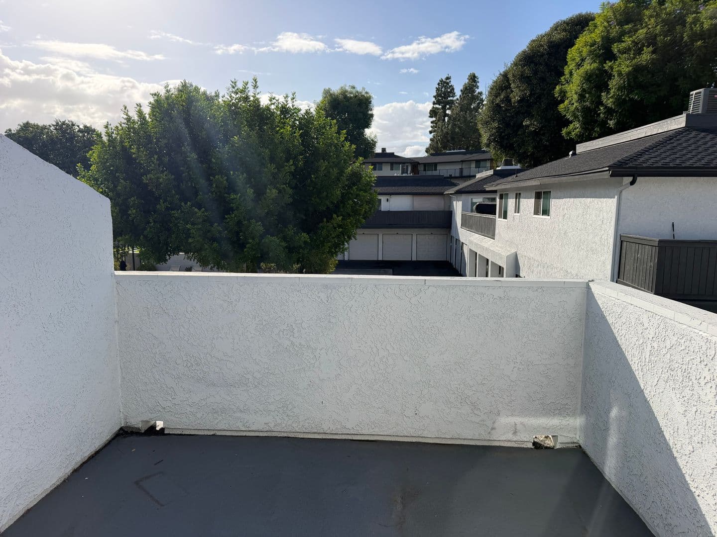 Fullerton Apartment: 2656 Associated Road