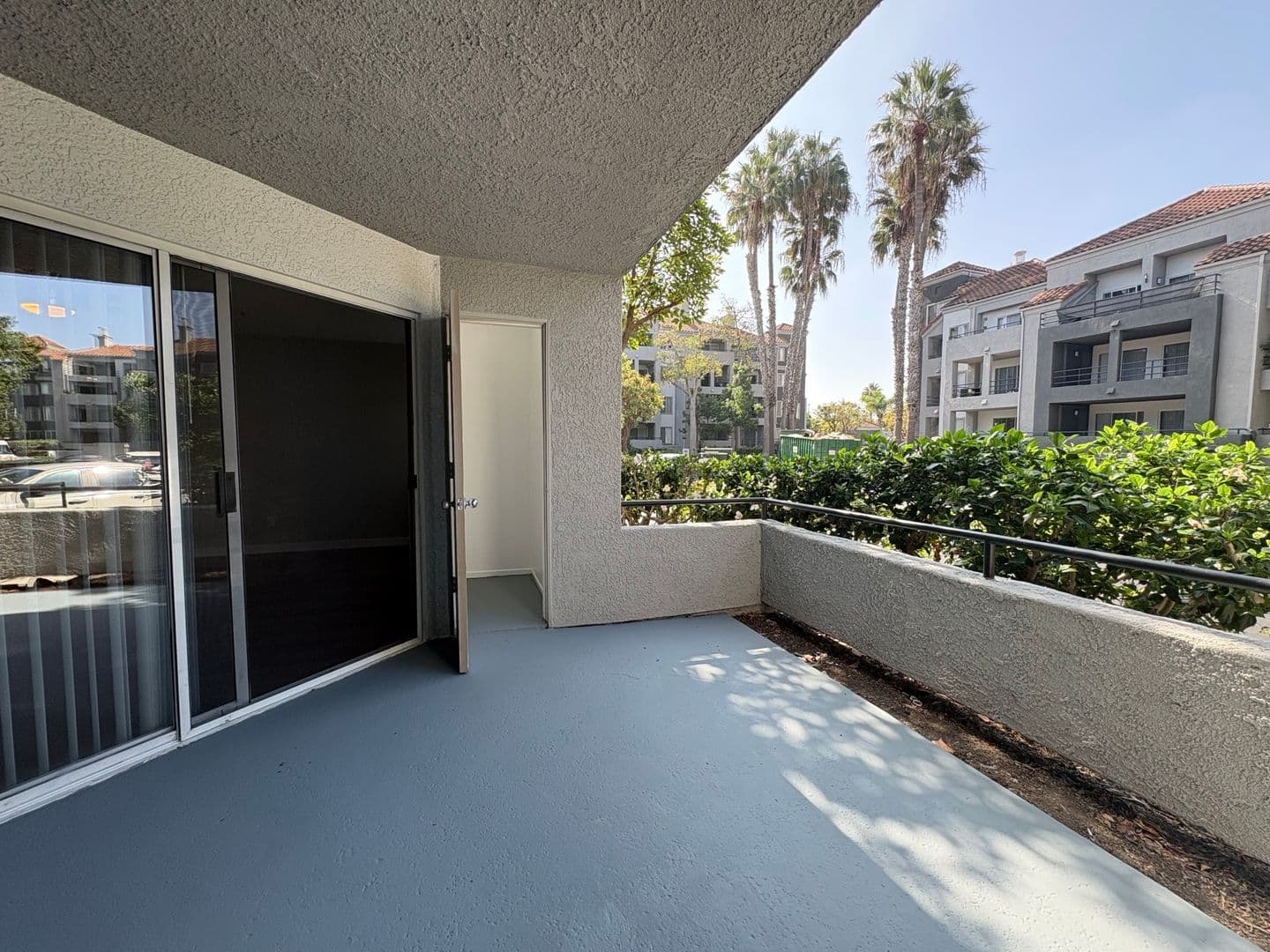 Costa Mesa Apartment: 2855 Pinecreek Drive