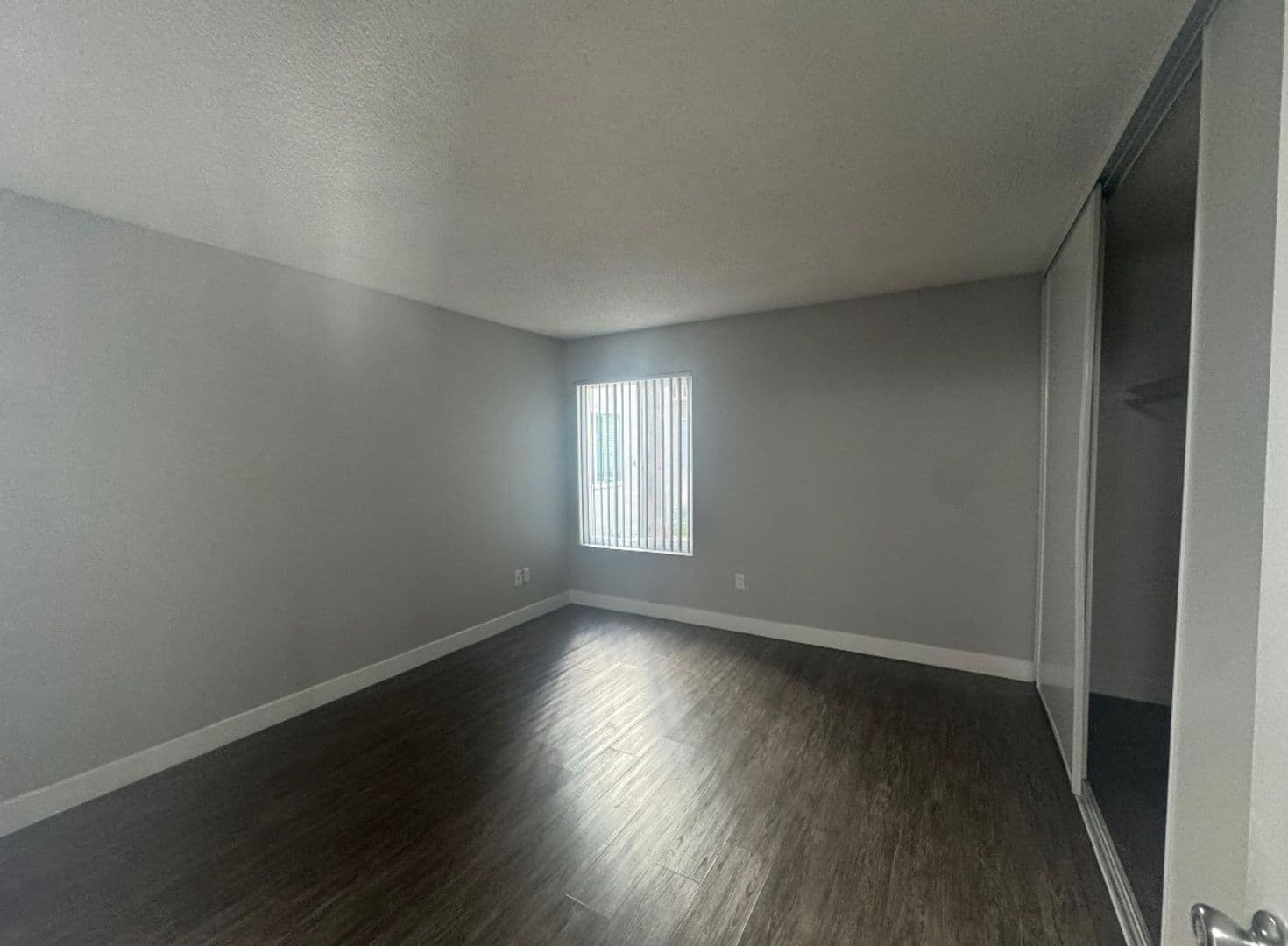 Ontario Apartment: 1352 West 5th Street