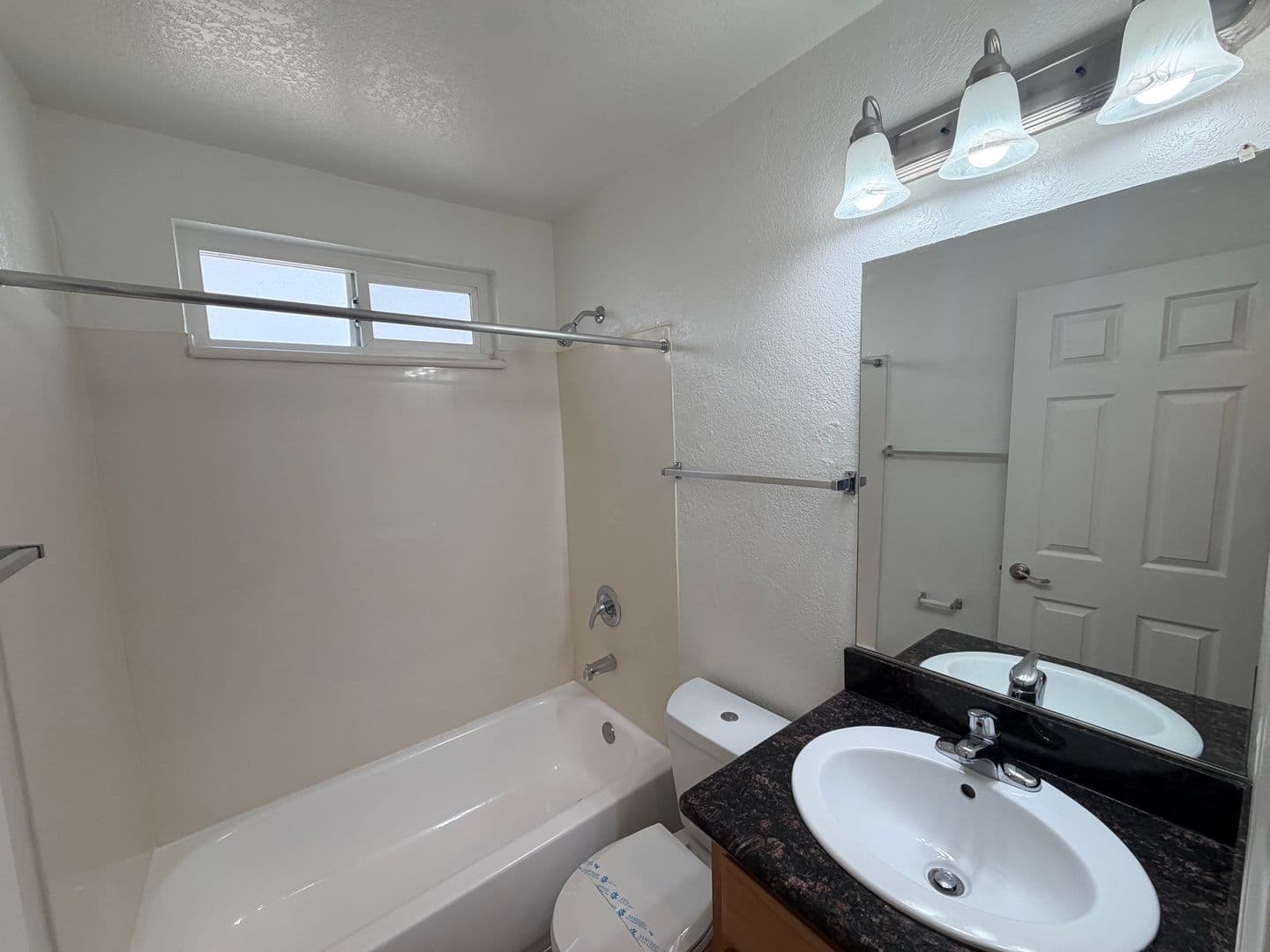 Lakewood Apartment: 4907 1/4 Hayter Avenue