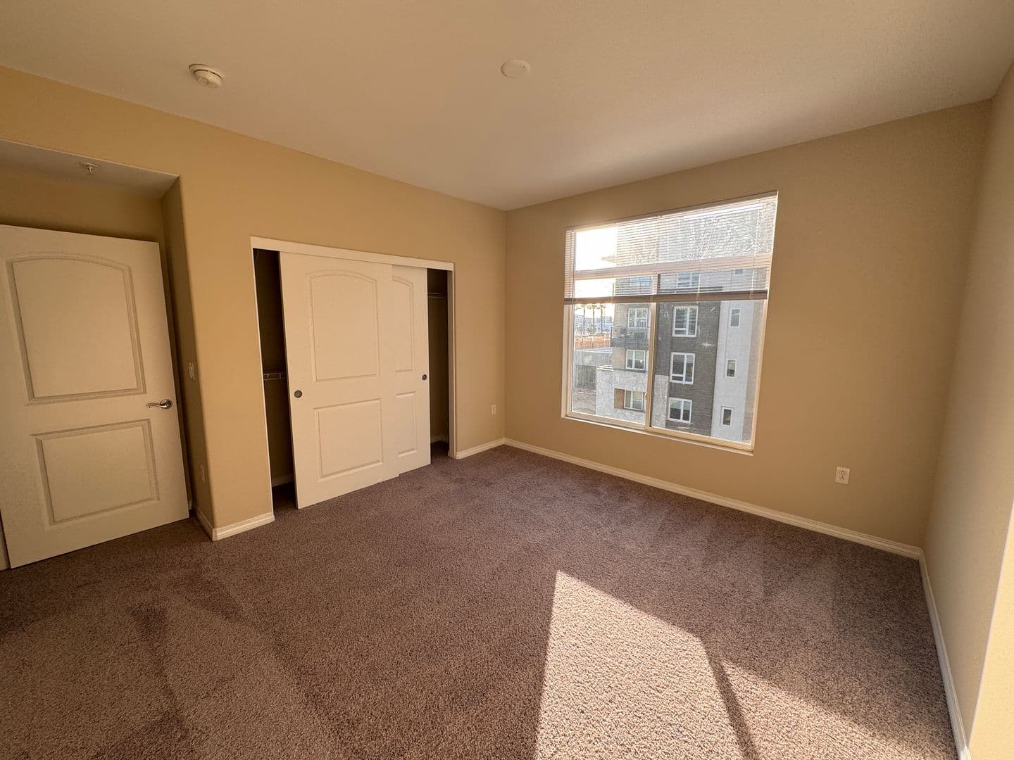 Anaheim Apartment: 2100 E. Katella Avenue