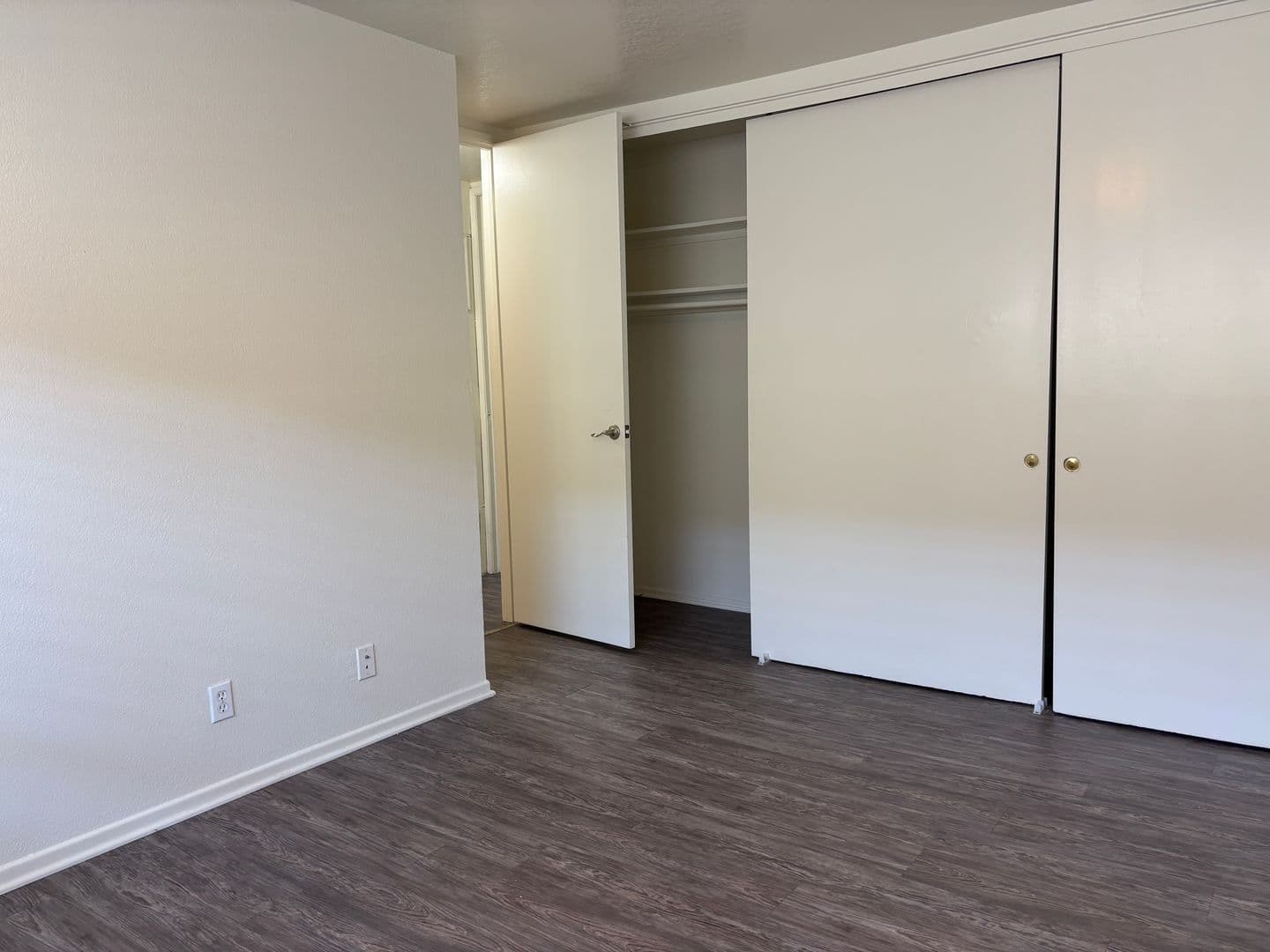 Lakewood Apartment: 4907 1/4 Hayter Avenue