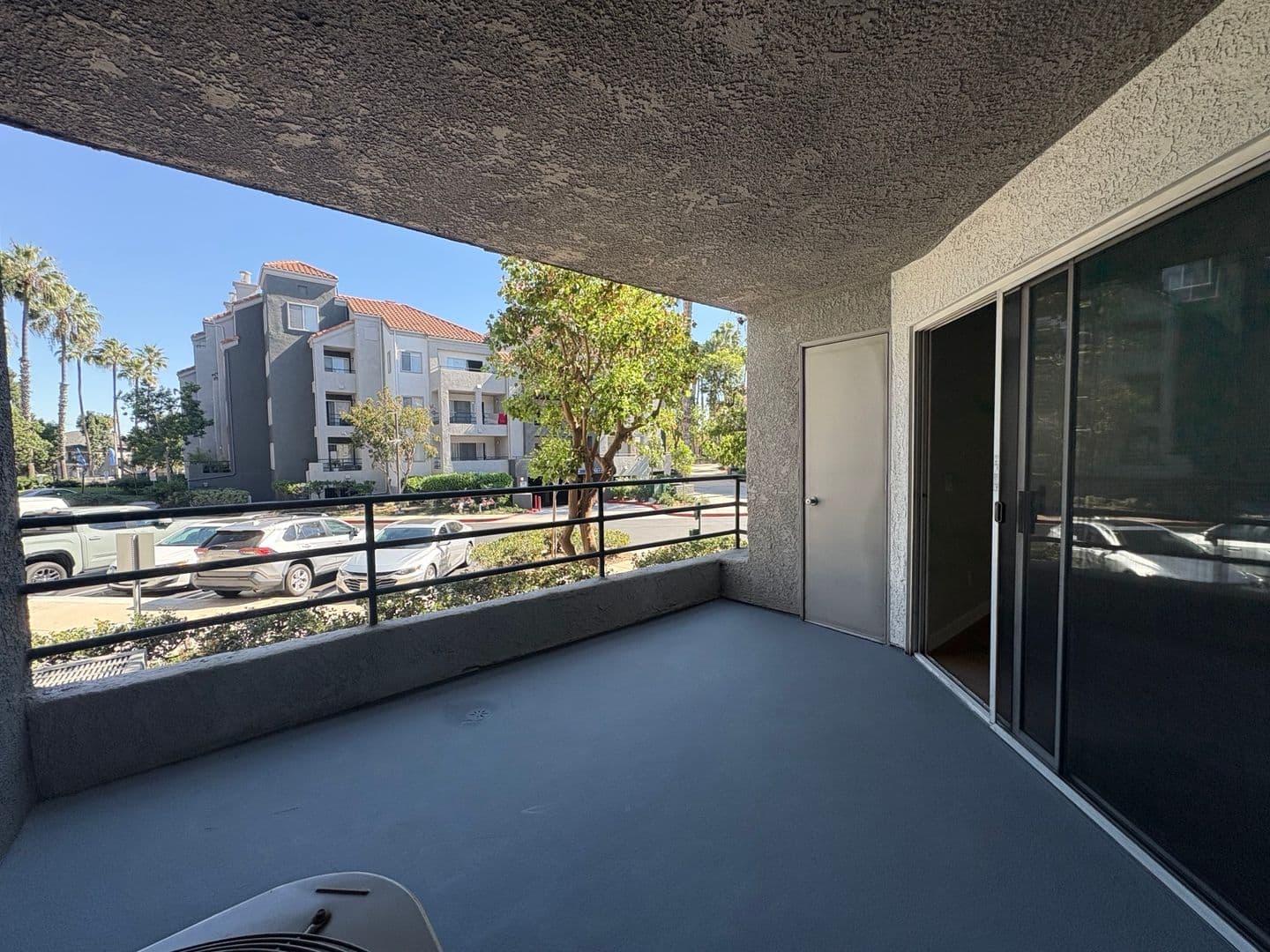 Costa Mesa Apartment: 2855 Pinecreek Drive