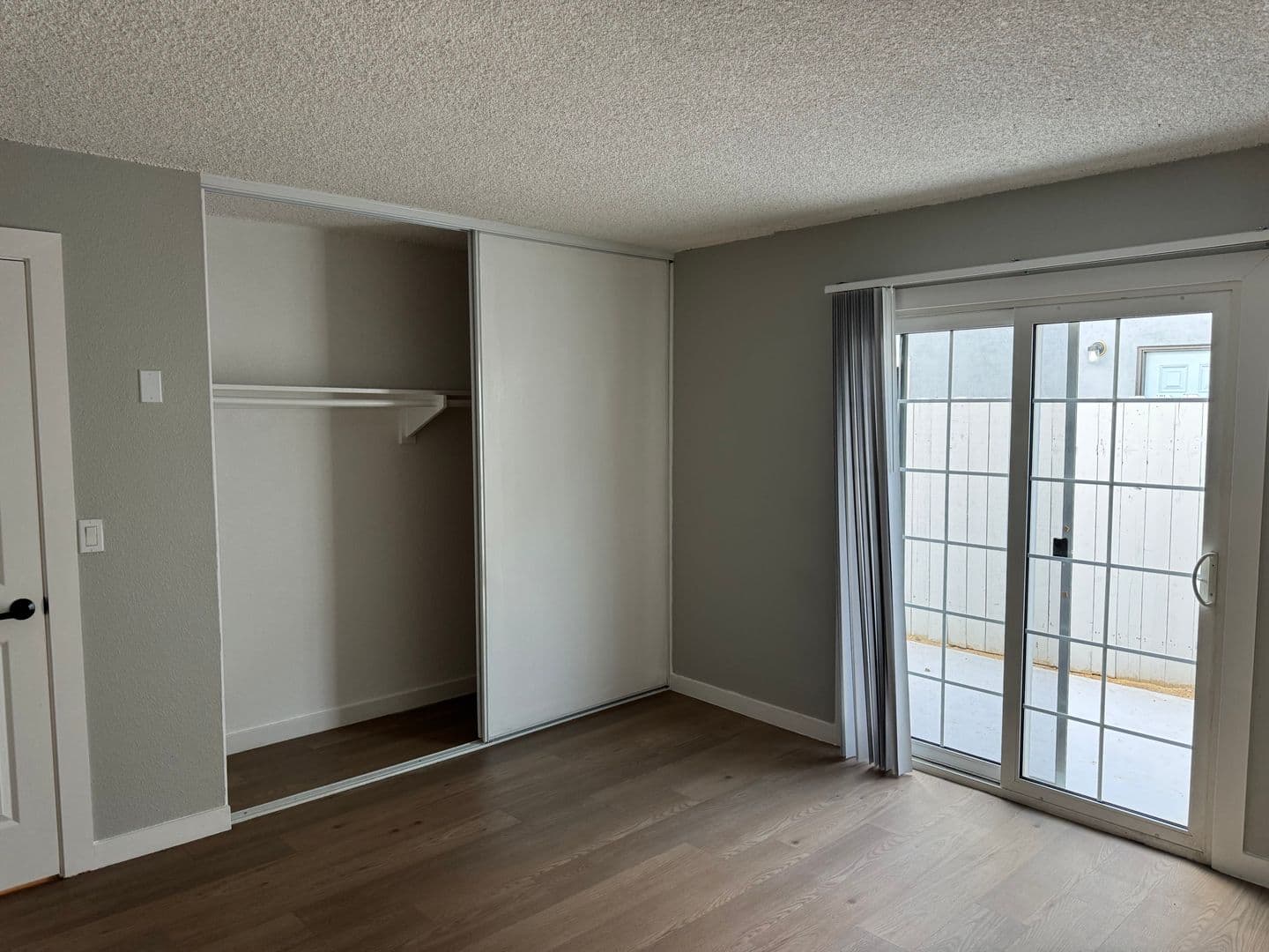 Santa Ana Apartment: 811 S. Fairview
