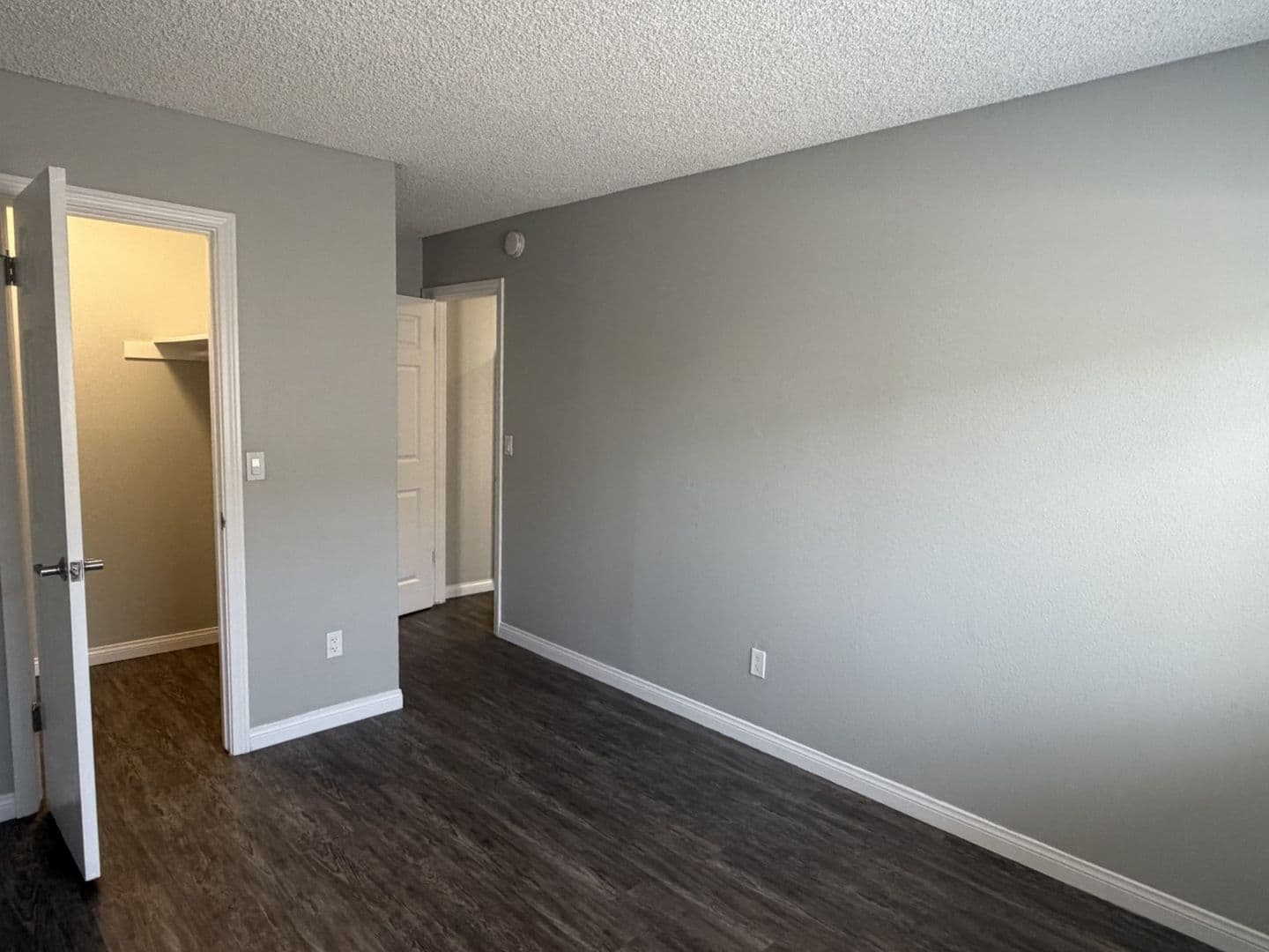 Norwalk Apartment: 12301 Studebaker Road