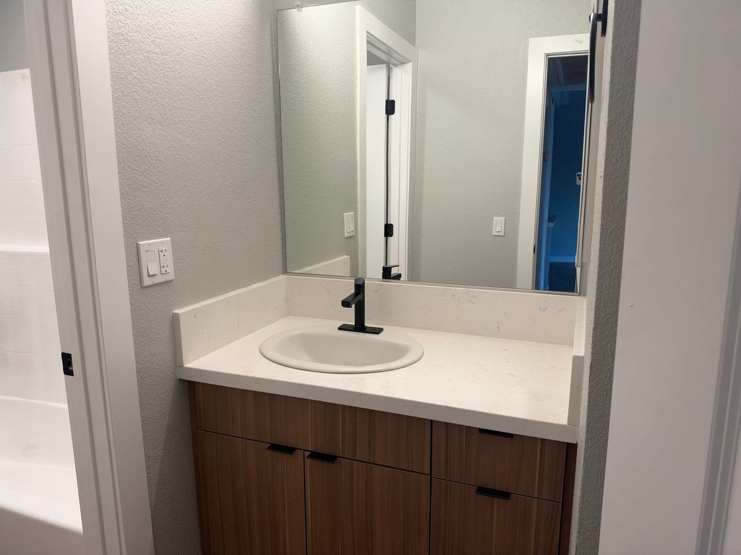 Riverside Apartment: 3900 Fir Tree Drive