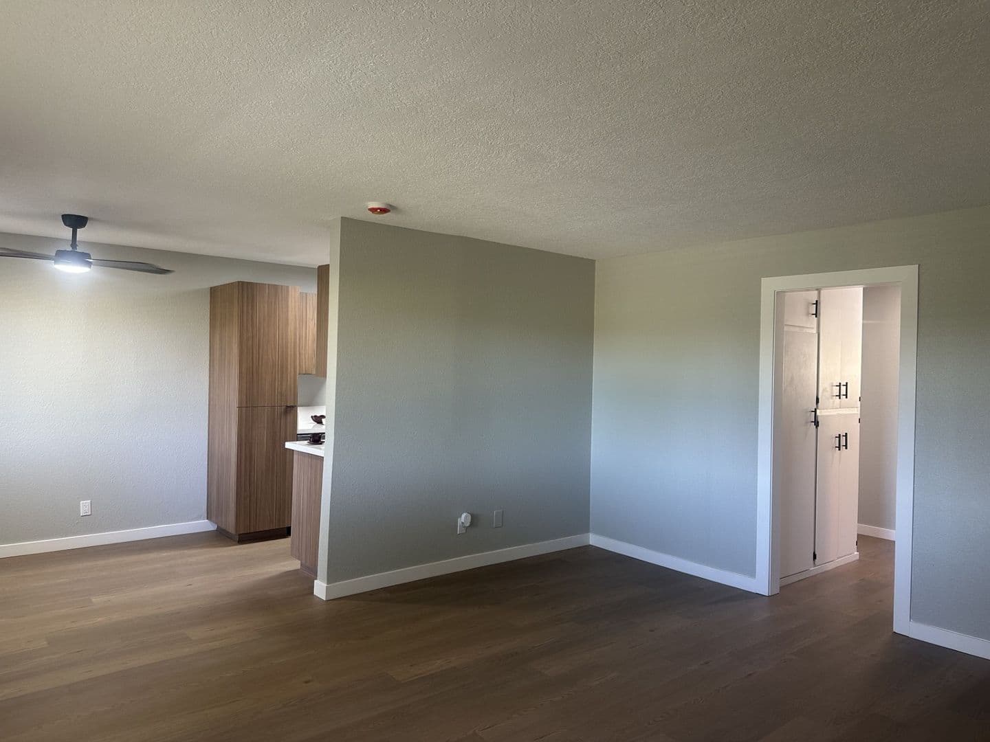 Rowland Heights Apartment: 1900 Fullerton Rd.
