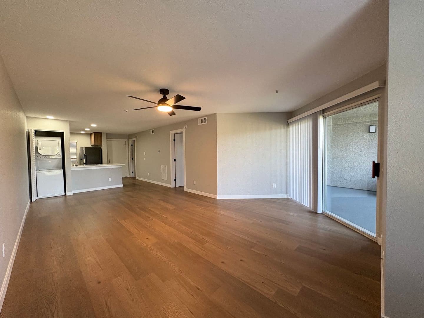 Costa Mesa Apartment: 2855 Pinecreek Drive