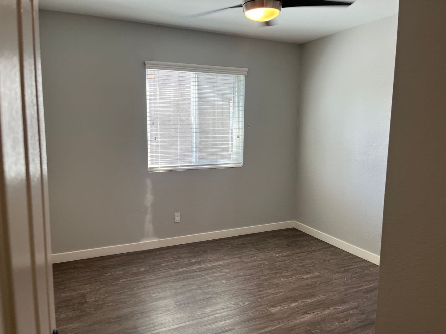 Riverside Apartment: 3957 Pierce Street