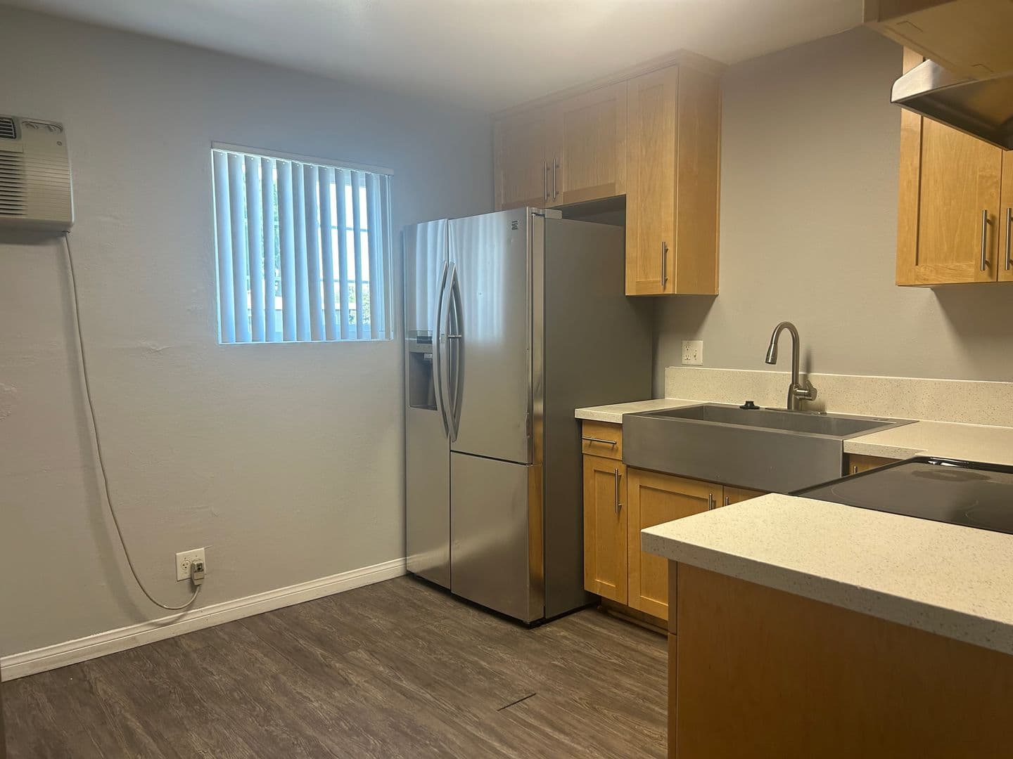 Santa Ana Apartment: 811 S. Fairview