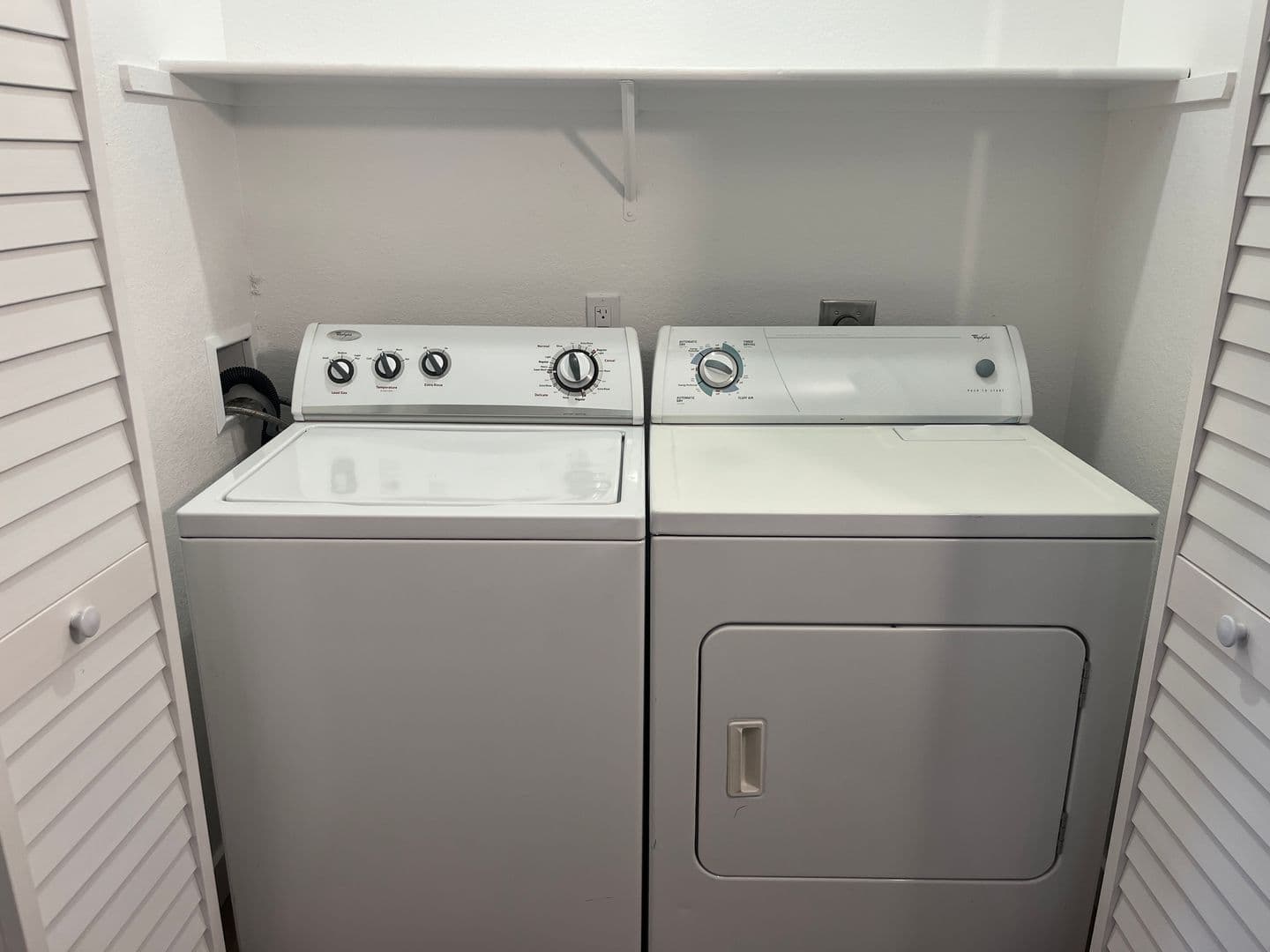 Riverside Apartment: 3957 Pierce Street