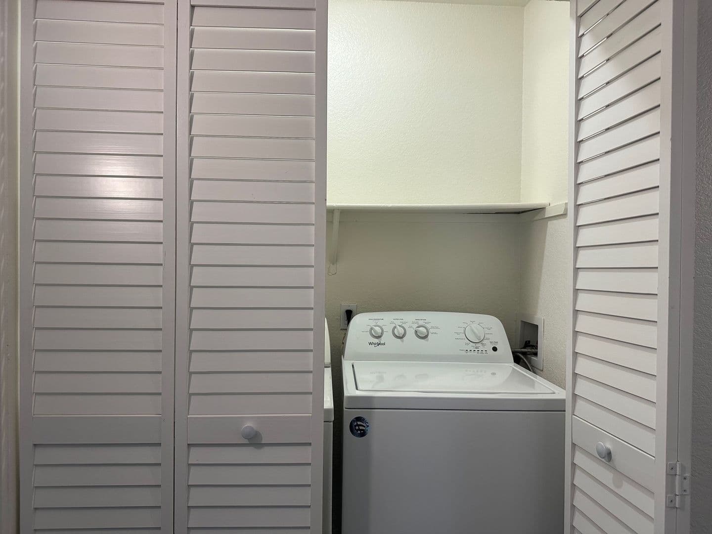 Riverside Apartment: 3957 Pierce Street