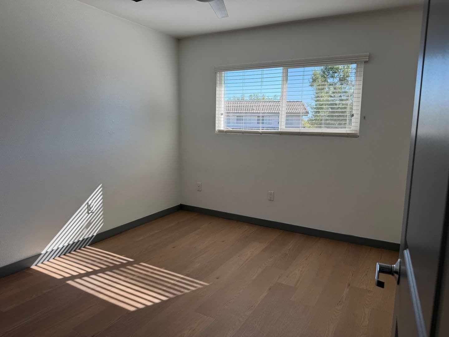 Fullerton Apartment: 2656 Associated Road