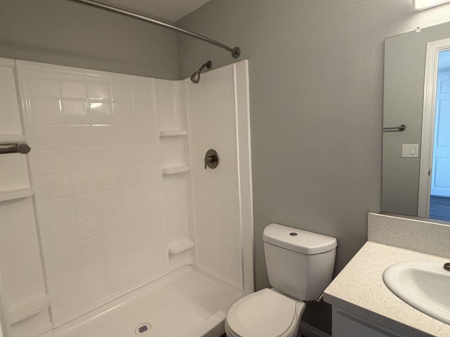 Norwalk Apartment: 12301 Studebaker Road