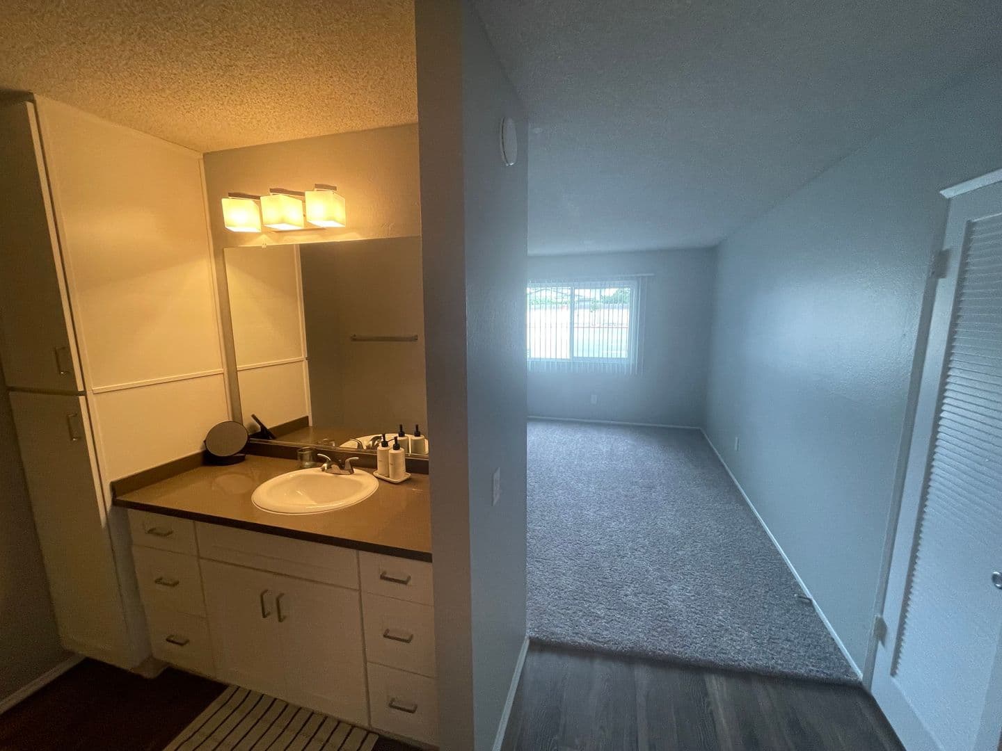 Huntington Beach Apartment: 7701 Warner Ave.