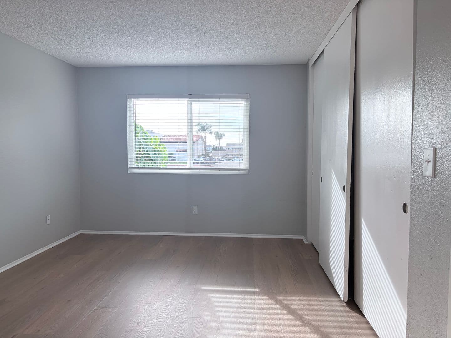 Huntington Beach Apartment: 7701 Warner Ave.