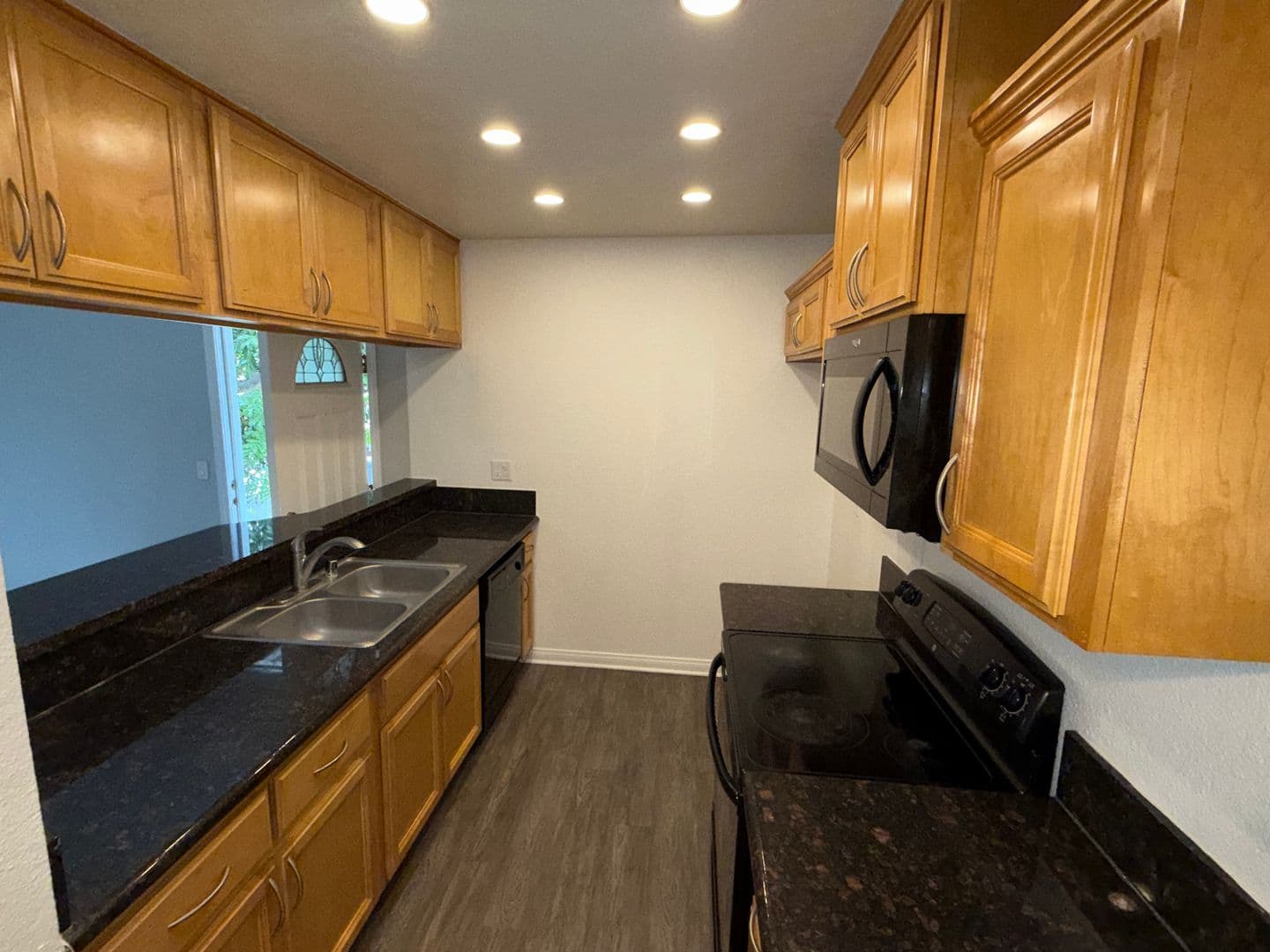 Santa Ana Apartment: 805 W. Stevens Avenue