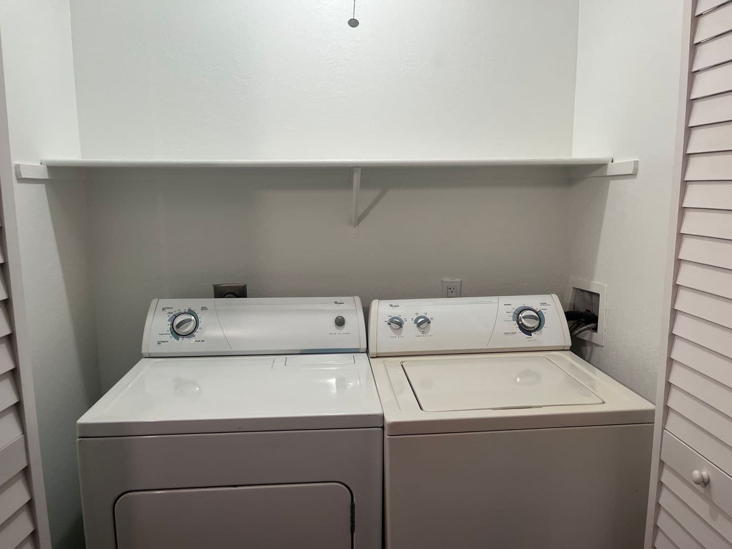 Riverside Apartment: 3957 Pierce Street