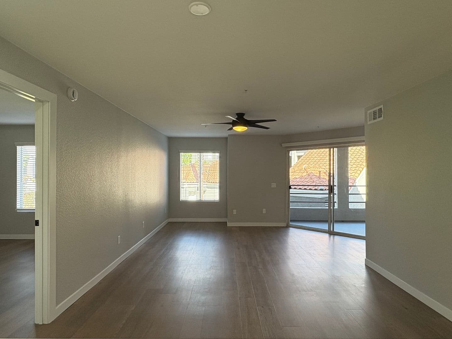 Costa Mesa Apartment: 2855 Pinecreek Drive