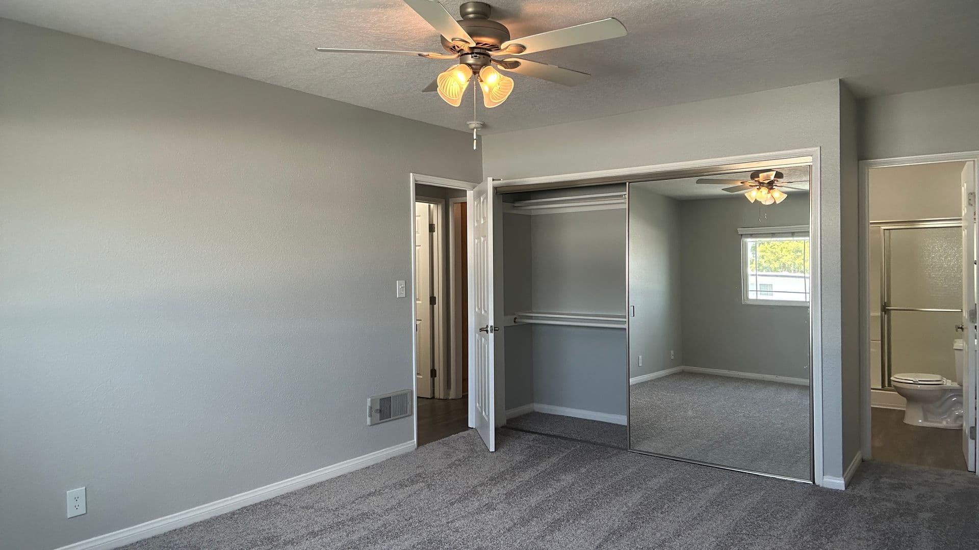 Anaheim Apartment: 2828 W. Ball Road