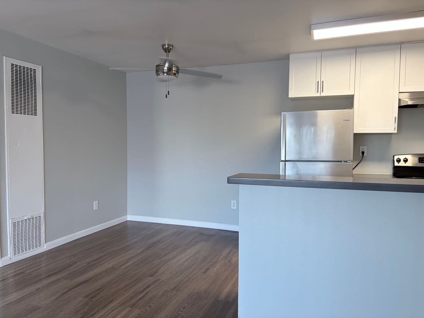Huntington Beach Apartment: 7701 Warner Ave.