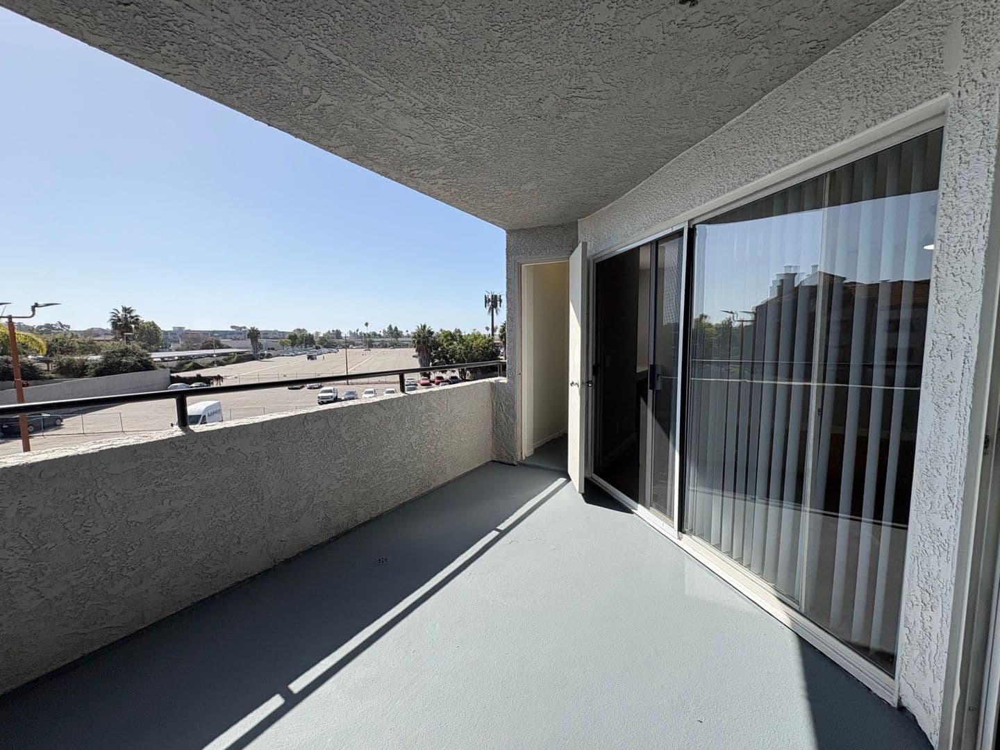 Costa Mesa Apartment: 2855 Pinecreek Drive