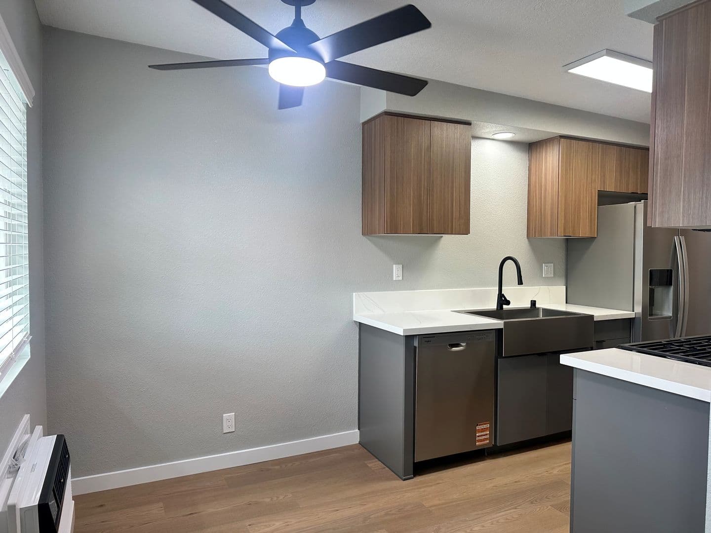 La Habra Apartment: 360 S. Idaho Street