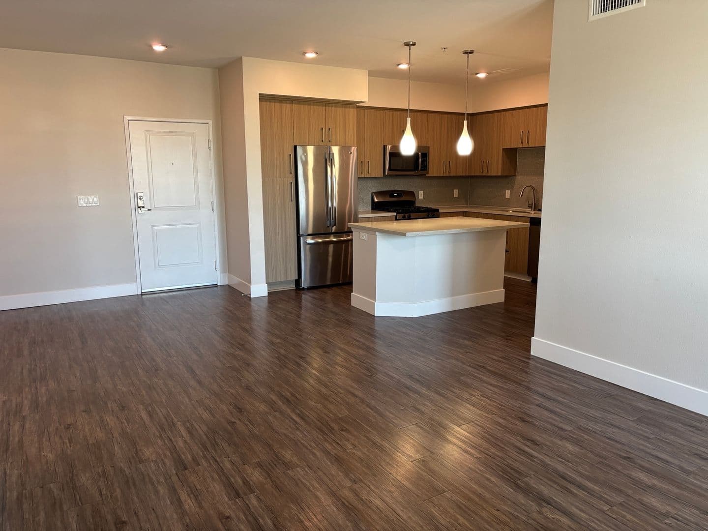 Chino Hills Apartment: 15101 Fairfield Ranch Road