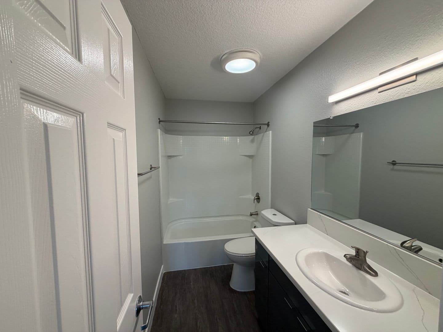 Anaheim Apartment: 120 S. Grand Avenue