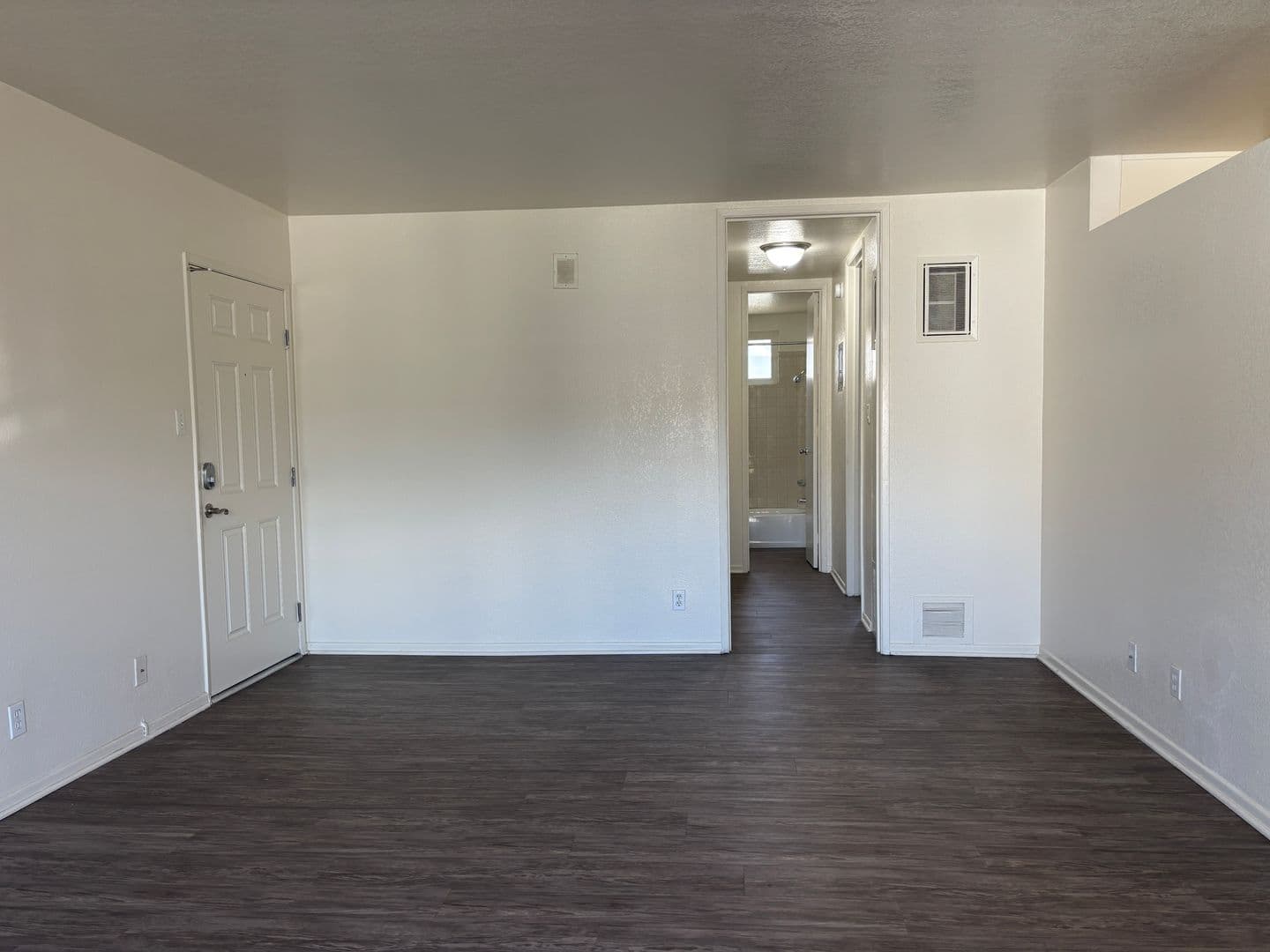 Lakewood Apartment: 4907 1/4 Hayter Avenue