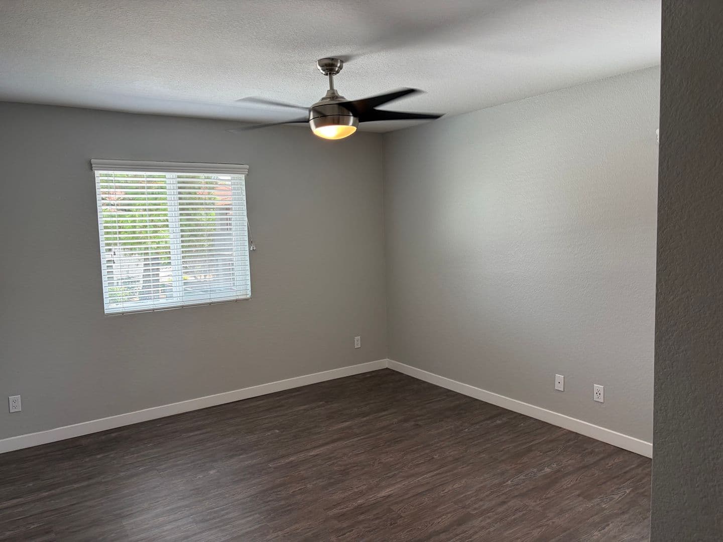 Riverside Apartment: 3957 Pierce Street
