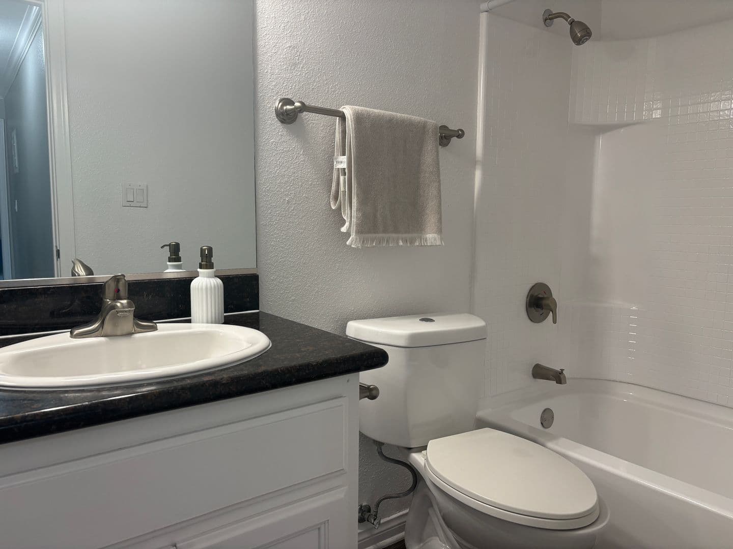 Anaheim Apartment: 201 S. Magnolia Avenue