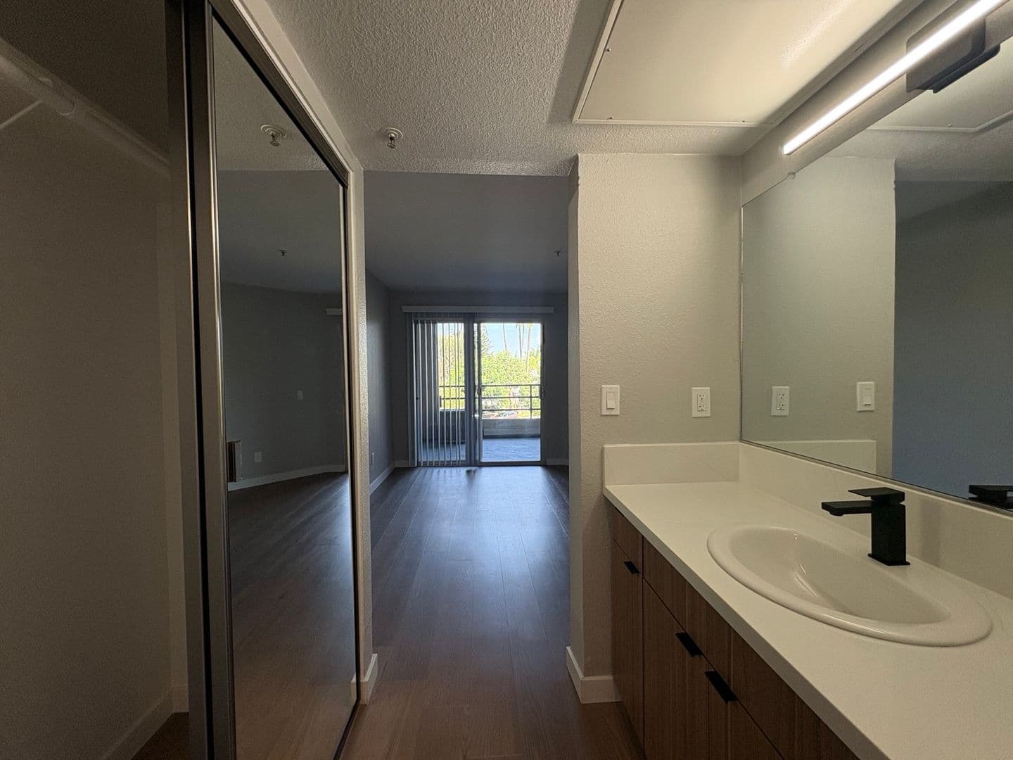 Costa Mesa Apartment: 2855 Pinecreek Drive