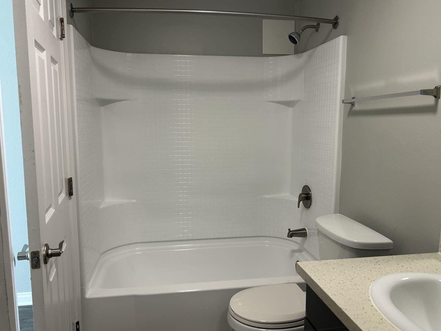 Santa Ana Apartment: 811 S. Fairview