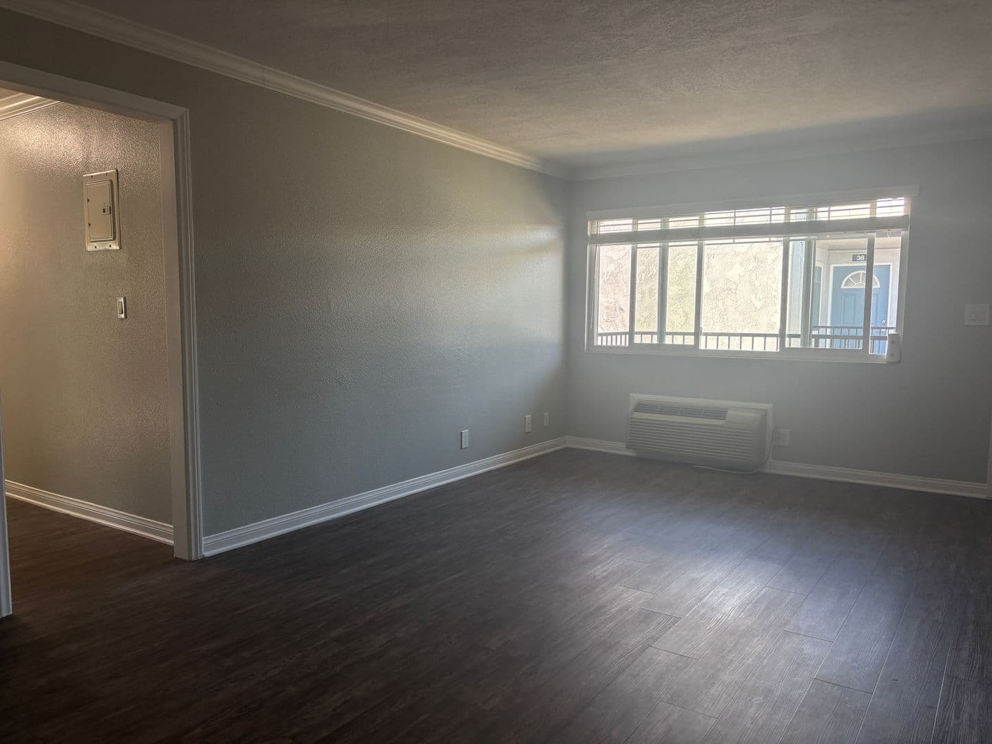 Anaheim Apartment: 201 S. Magnolia Avenue