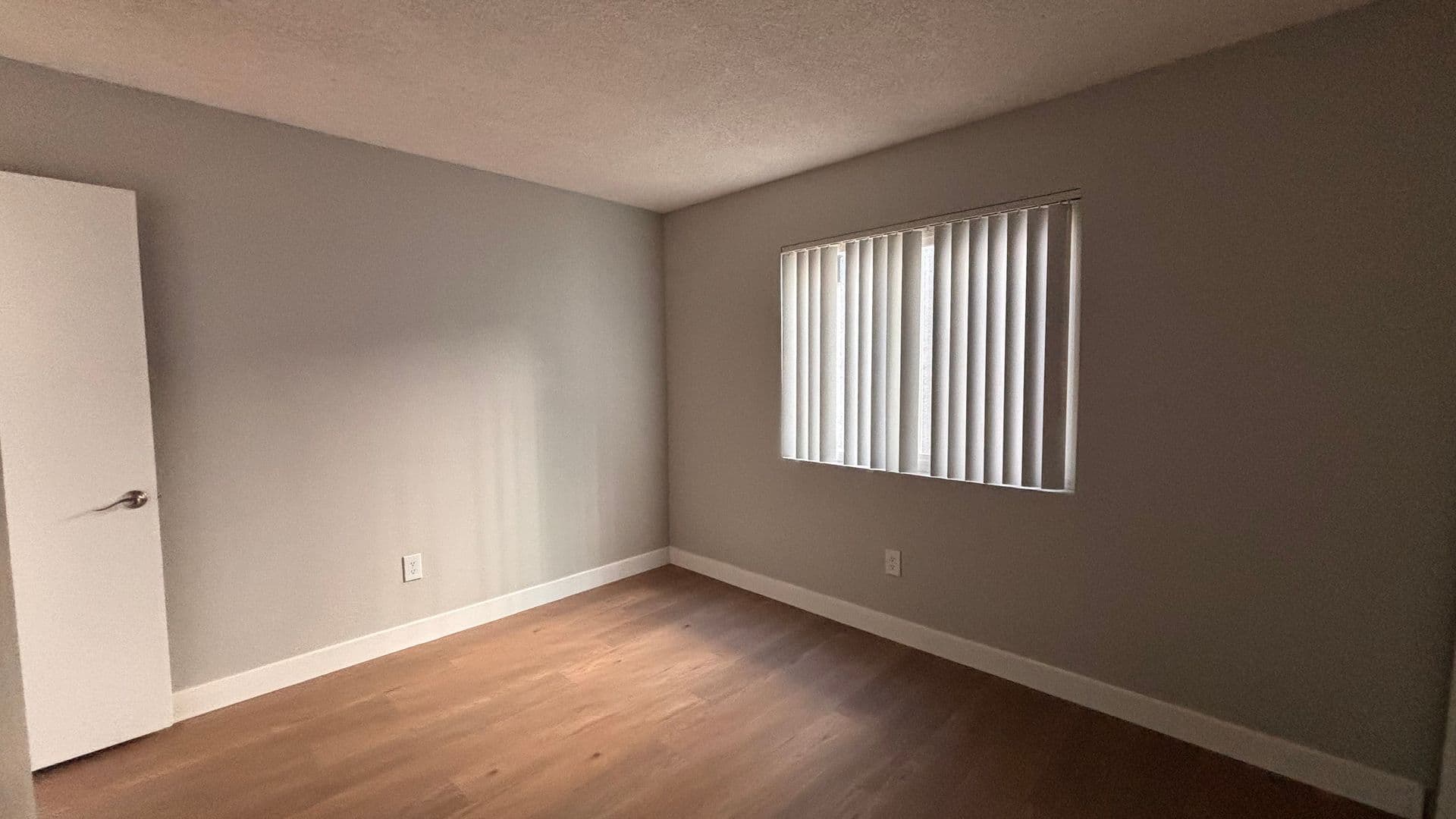 Ontario Apartment: 1352 West 5th Street