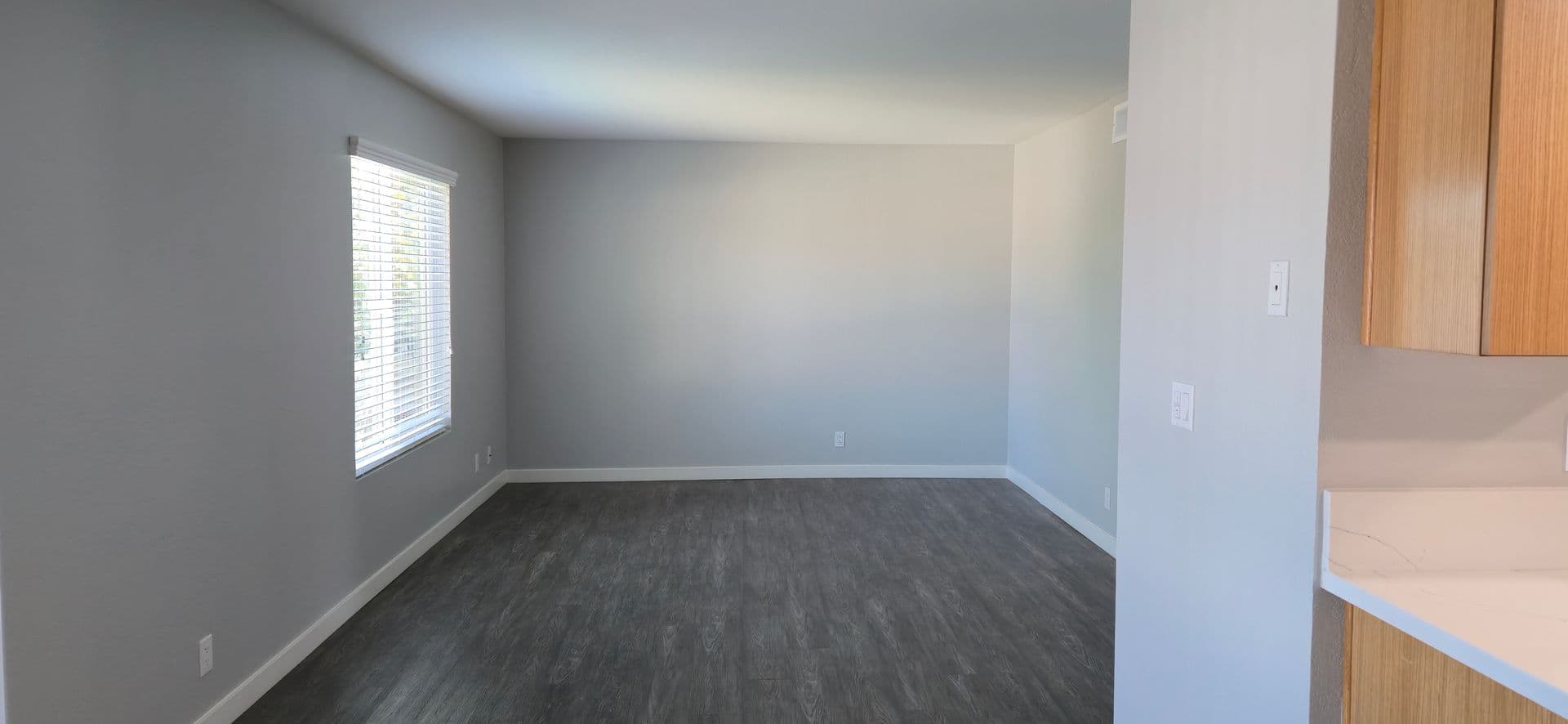 Riverside Apartment: 3957 Pierce Street