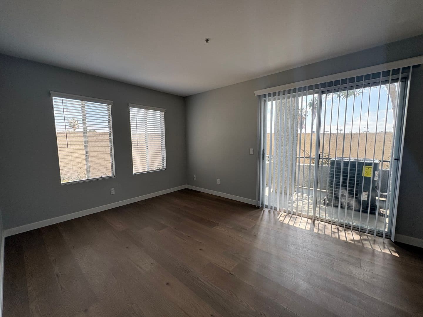 Costa Mesa Apartment: 2855 Pinecreek Drive