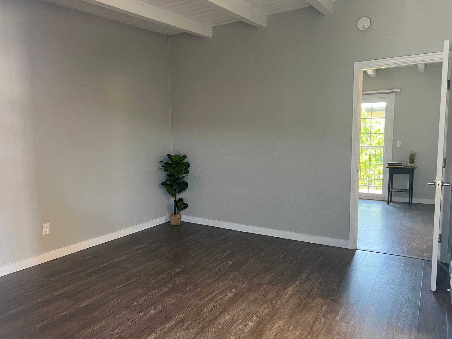 Santa Ana Apartment: 2701 W. McFadden Ave.