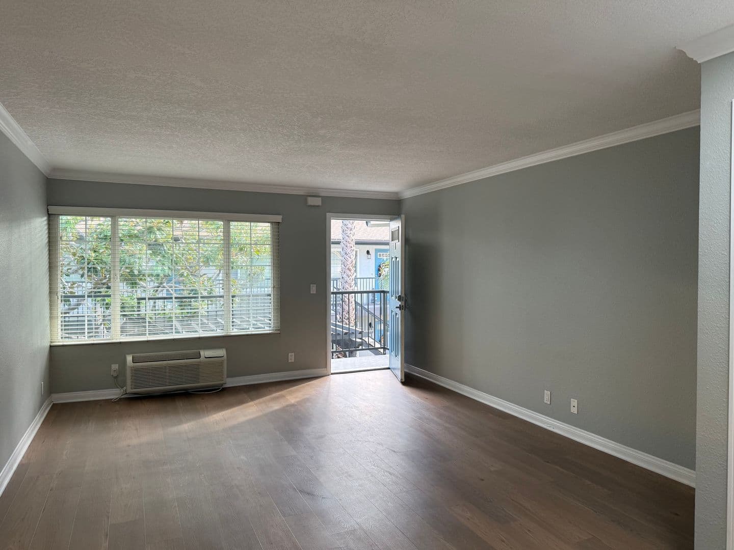 Buena Park Apartment: 7891 Oleander Cir.