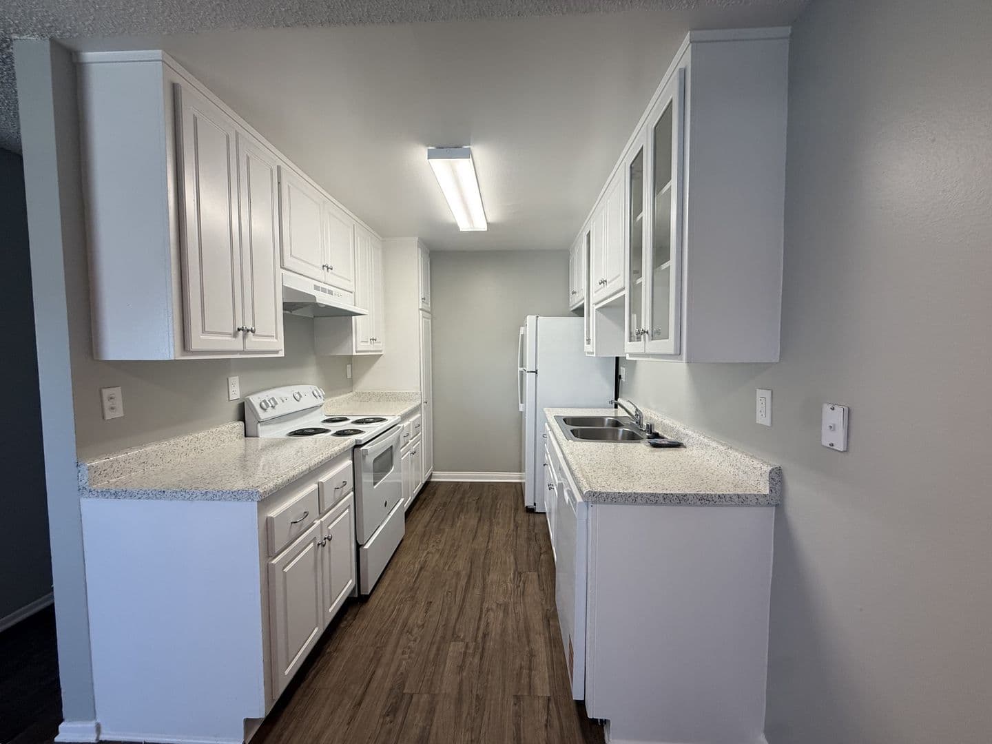 Orange Apartment: 501 E. Katella Avenue