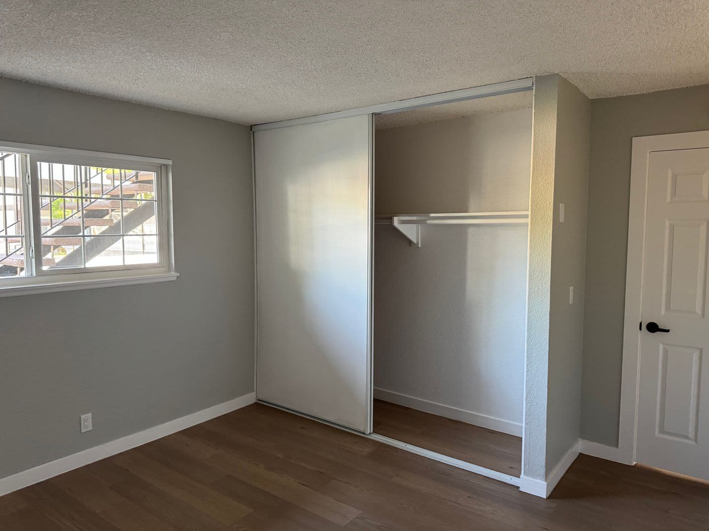 Santa Ana Apartment: 811 S. Fairview