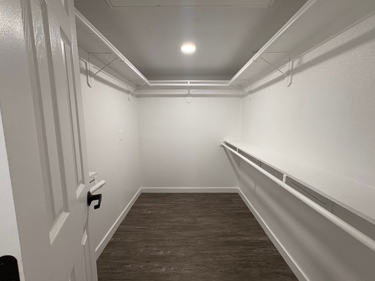 Costa Mesa Apartment: 2855 Pinecreek Drive