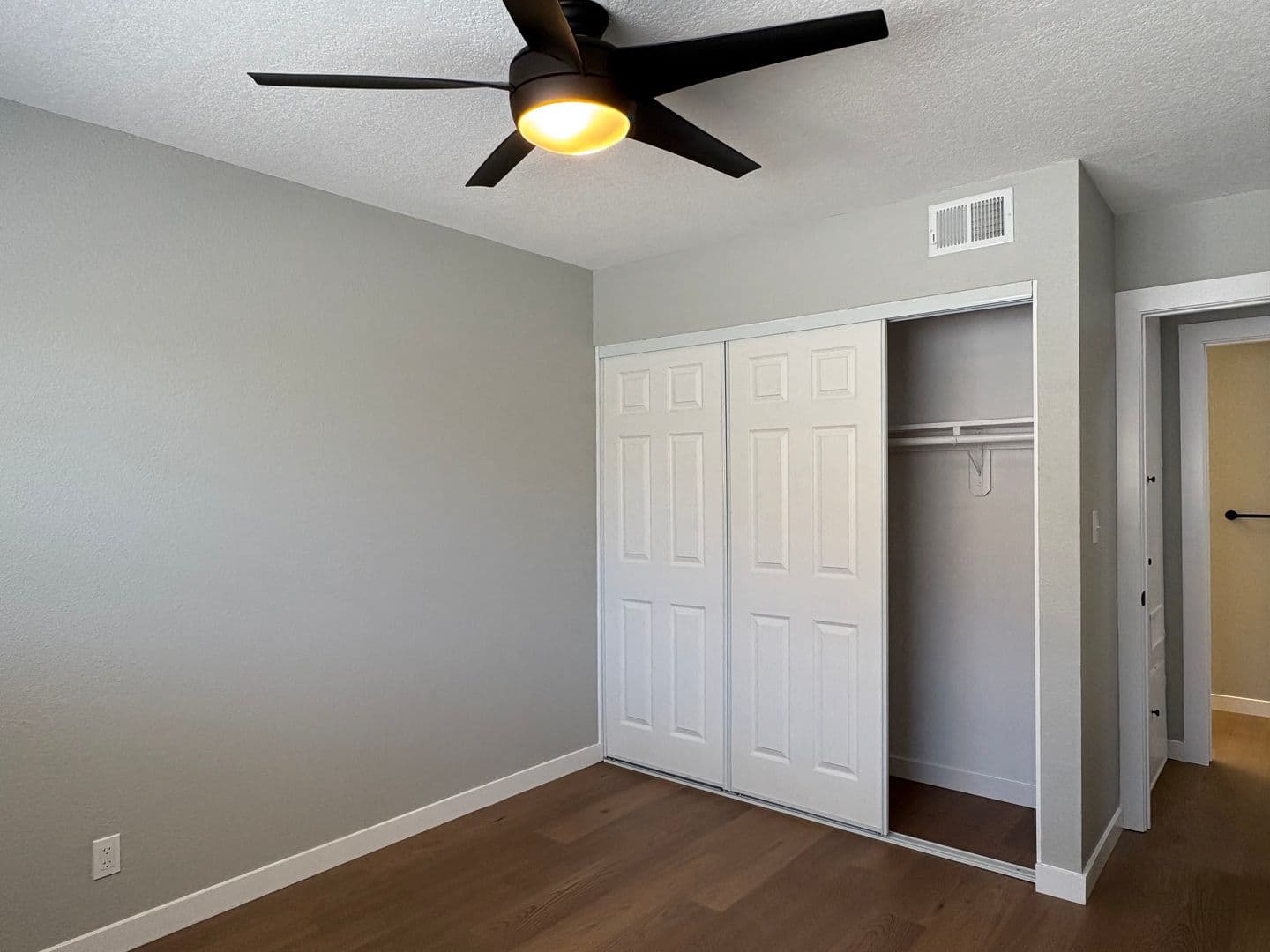 Anaheim Apartment: 730 S. Beach Blvd.